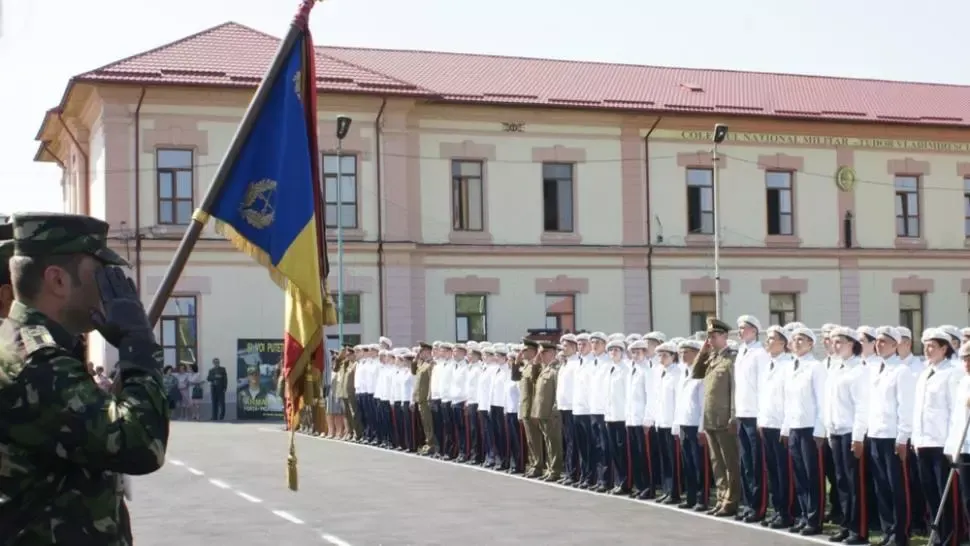 Focar de COVID-19 la Liceul Militar Craiova