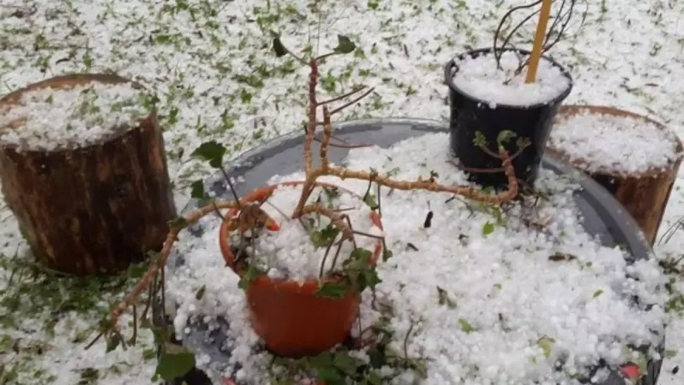 Avertizarea meteo, actualizată: cod GALBEN de fenomene severe. Unde lovesc furtunile și grindina