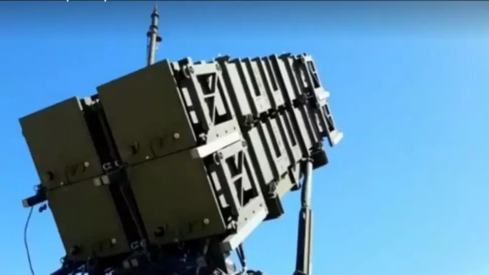 VIDEO Primele imagini cu rachetele sol-aer PATRIOT care intră de joi, oficial, în dotarea Armatei Române