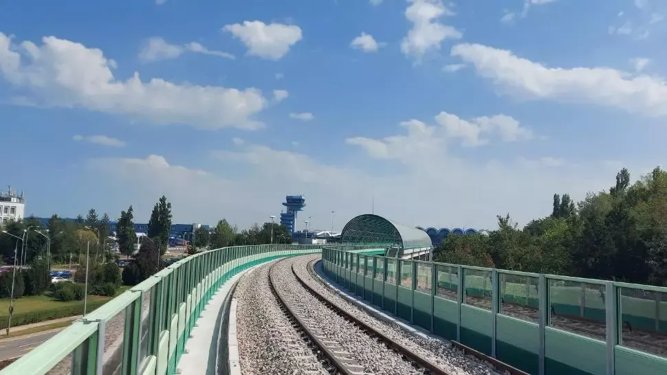 FOTO Vești bune: Calea ferată de la Gara de Nord până la Aeroportul „Henri Coandă”, aproape gata