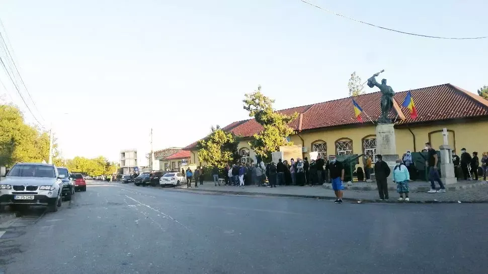 Jafuri în Tunari și în cartierele bogaților din jurul Capitalei - Spargeri de proporții înainte de sărbători