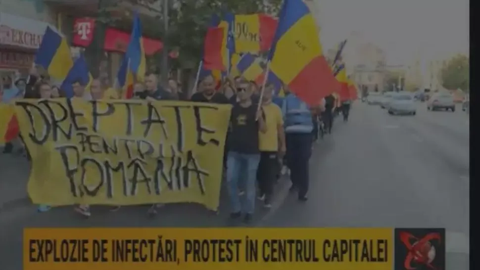Protest în Piața Victoriei - Câteva zeci de oameni și-au instalat corturile