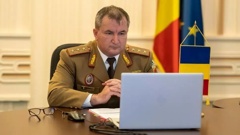 Șeful Statului Major al Apărării are Covid-19. Ministrul Nicolae Ciucă, în izolare