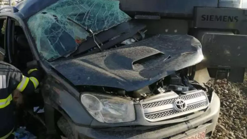 Accident feroviar grav - Un bărbat a murit și doi copii răniți grav