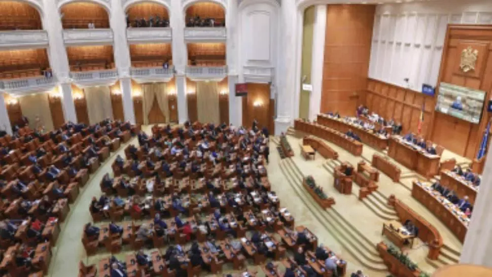 „Legea Trianon” ajunge din nou pe masa lui Klaus Iohannis. Deputații au respins cererea de reexaminare a președintelui