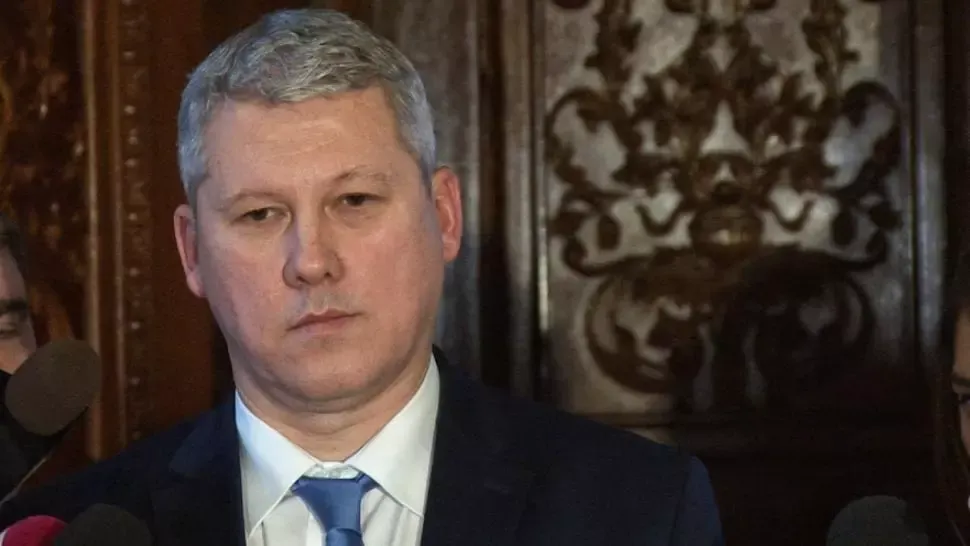 „Legile puterii”. Ministrul Justiției, Cătălin Predoiu, RĂSPUNS rapid pentru Dragoș Săvulescu și alți fugari milionari penali