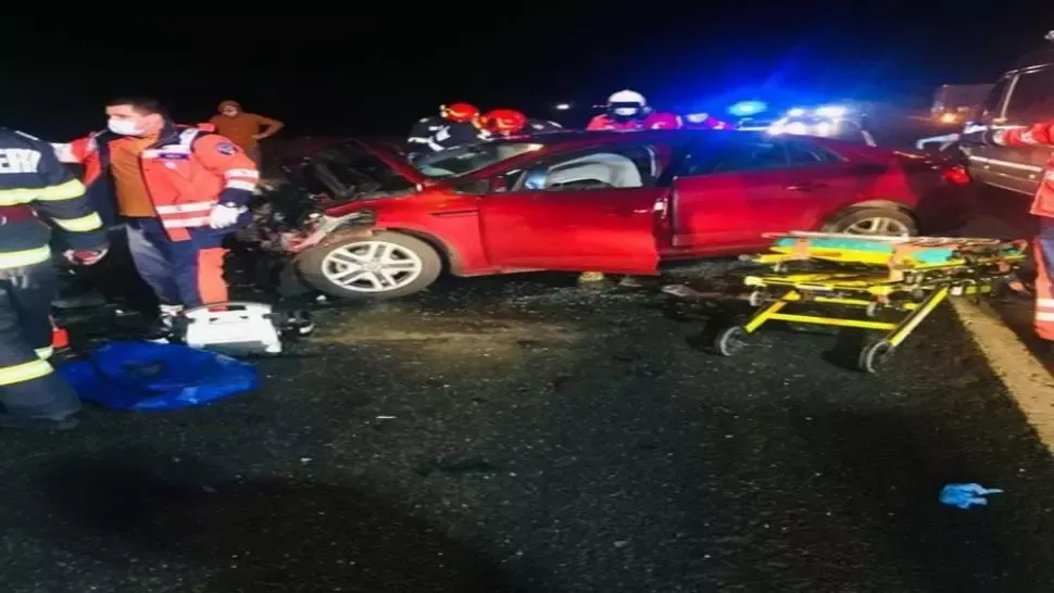 Grav accident de circulație în județul Iași, soldat cu doi morți și un rănit