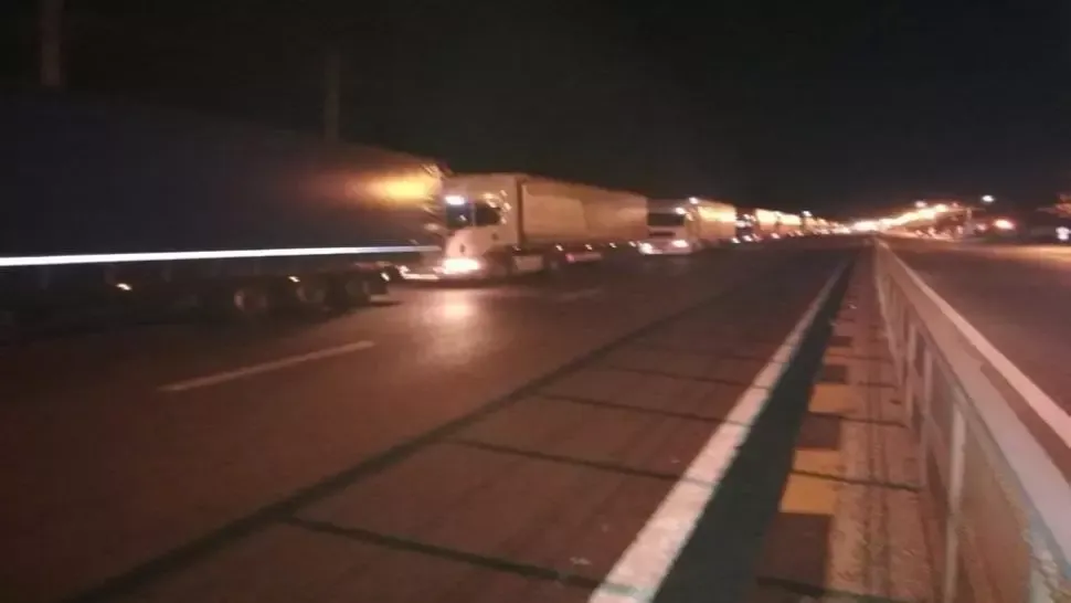Trafic intens la frontiera cu Bulgaria. Coloană de tiruri pe 10 km, la Giurgiu