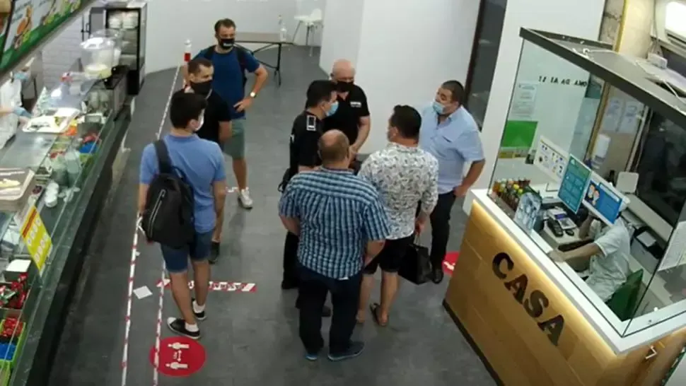 Instanța a decis. „Deputații de la șaormerie”, Adrian Solomon şi Irinel Stativă, rămân cu amenzile