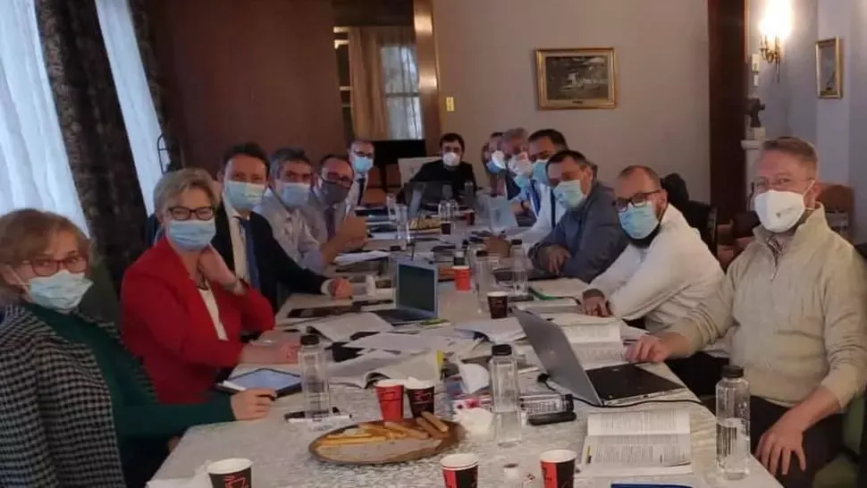 FOTO - Imagini din interiorul Vila Lac, locul în care se decide viitorul guvern