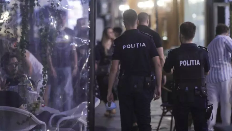 Ministrul de Interne a făcut anunțul! Ce se întâmplă cu firmele care nu respectă restricțiile antiCovid