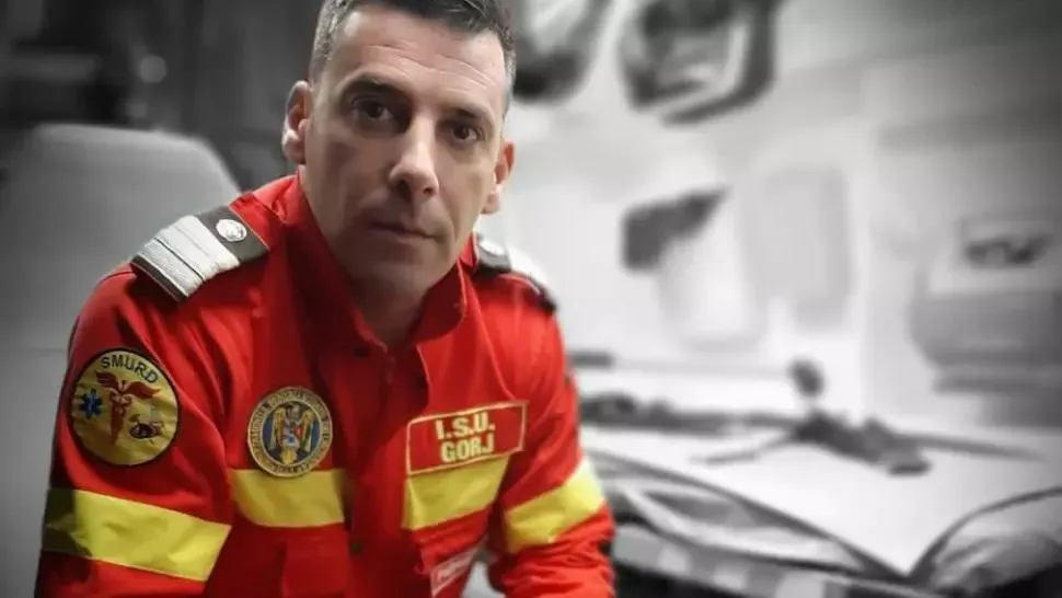 Un pompier a reușit să salveze viața unui copil de 3 ani care se îneca - Povestea care l-a impresionat și pe ministrul Marcel Vela
