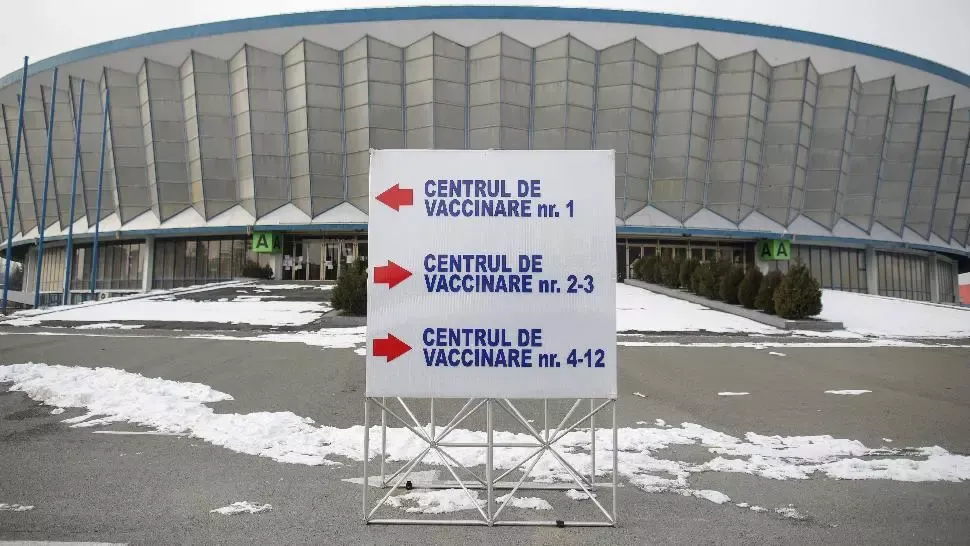 VIDEO - Aglomerație la centrul de vaccinare anti-Covid de la Romexpo