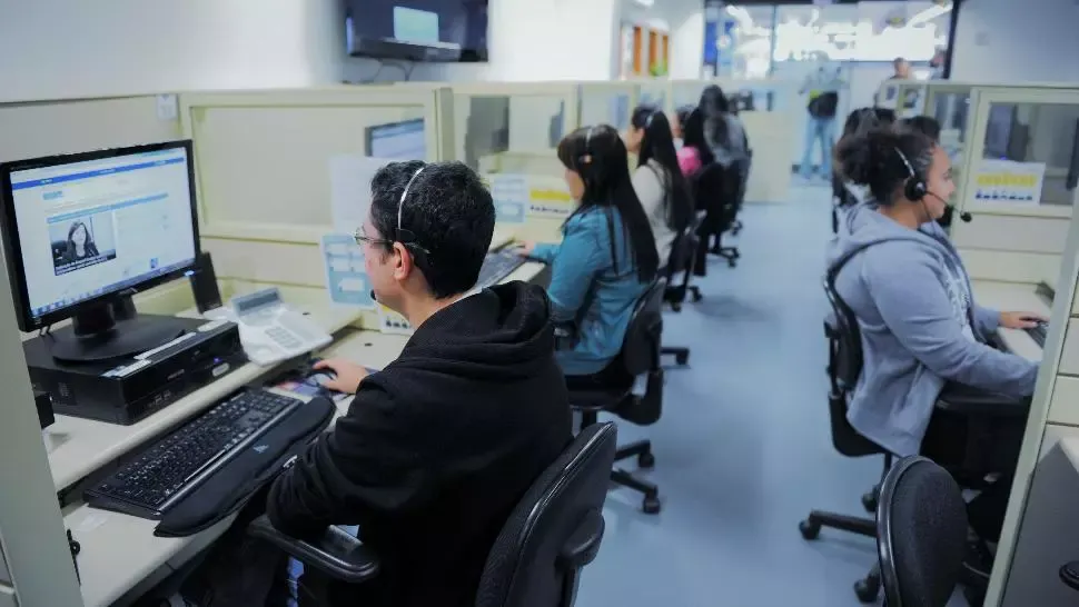Decizie în al 12-lea ceas. Call center pentru informații despre liberalizarea pieței de energie