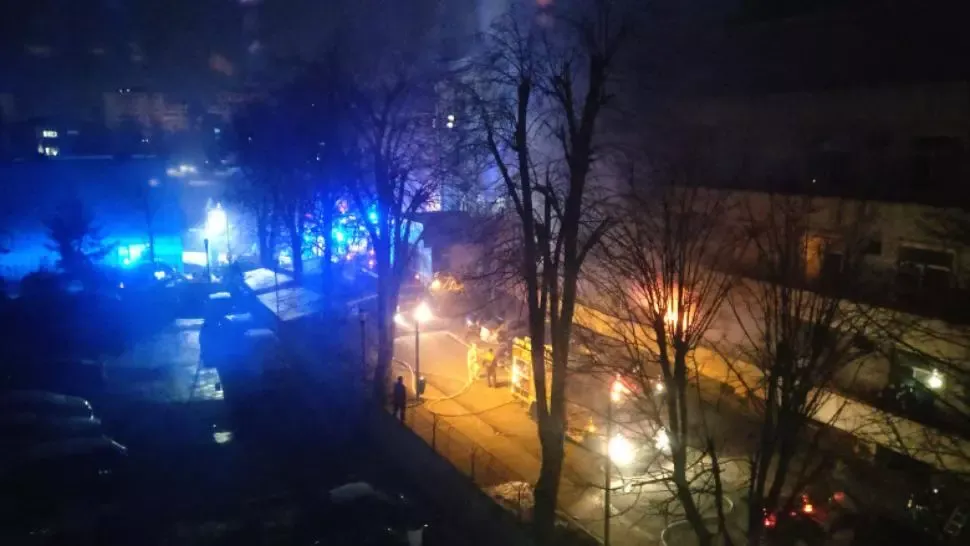 VIDEO Panică printre rudele victimelor de la Matei Balș. Linii telefonice pentru info: - 021/206.93.98 și 021/264.85.15