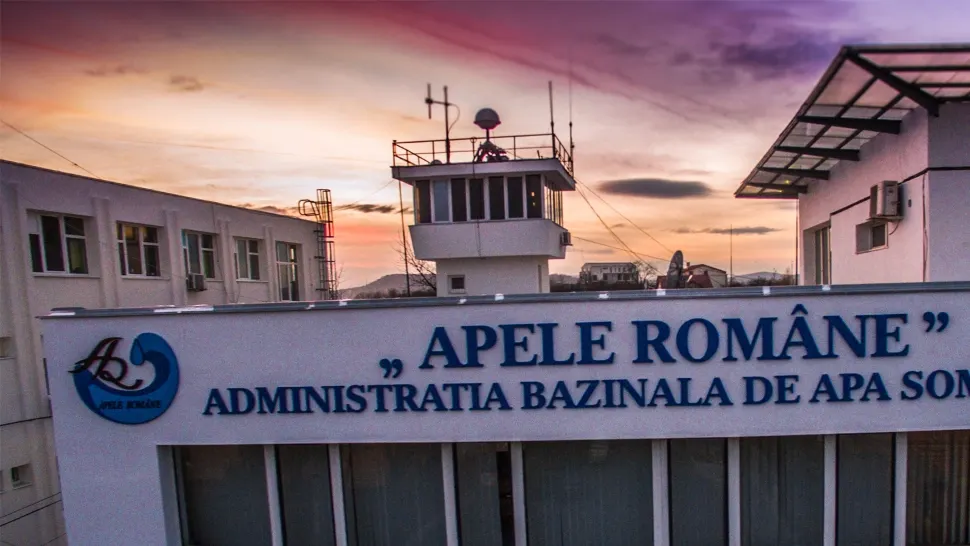 Pensionar de lux la Apele Române: Numărul 2 din instituție și-a angajat tatăl după modelul chelneriței devenită inginer