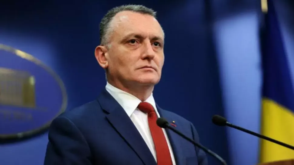 Sorin Cîmpeanu: „Scenariul hibrid nu şi-a dovedit în niciun fel eficienţa. S-a renunţat la această variantă sistemică”