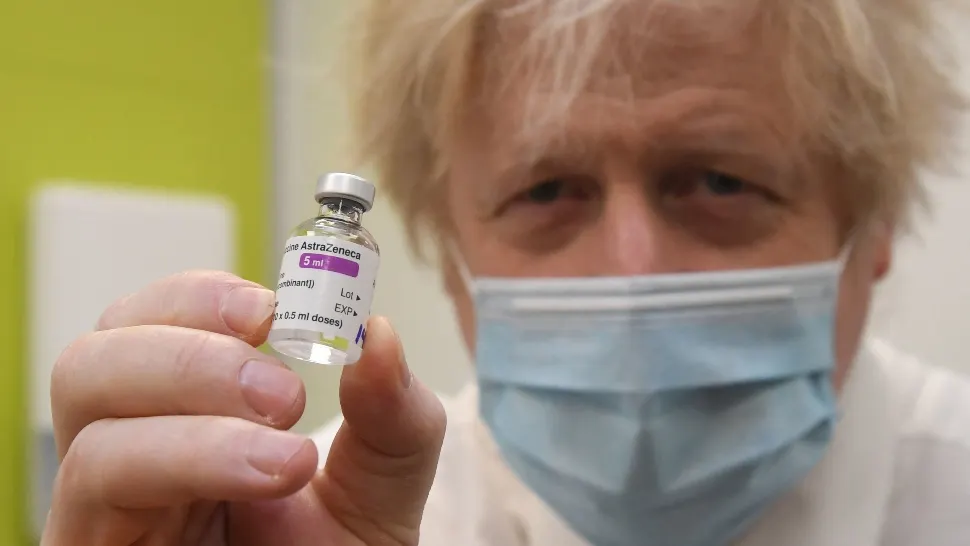 Boris Johnson a anunțat când se va vaccina împotriva COVID-19. Ce spune premierul britanic despre AstraZeneca