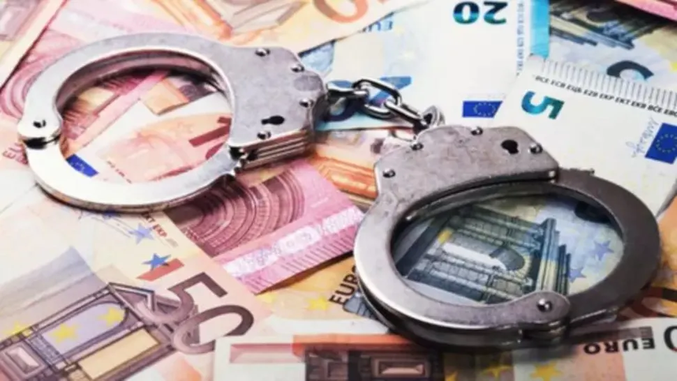 Șeful-șpăgar de la Permise Suceava, eliberat din arest. Cum este motivată DECIZIA magistraților