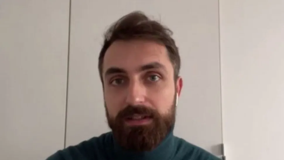 Dezvăluiri despre cum au încercat cadrele medicale „mușamalizarea” de la Romexpo - Povestea tânărului vaccinat cu Pfizer și cu Moderna