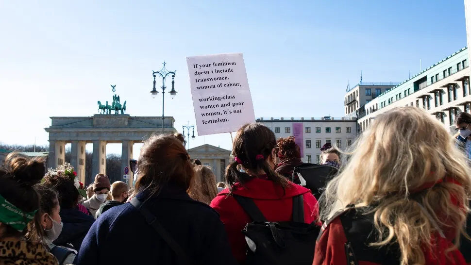 VIDEO Proteste în Berlin, la un an de la impunerea primelor restricții pe fondul pandemiei