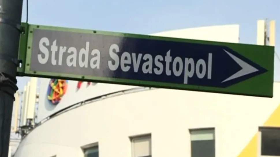 Haos urbanistic în Capitală! Sevastopol, o stradă SUFOCATĂ: Acces blocat pentru pompieri din cauza aglomerației
