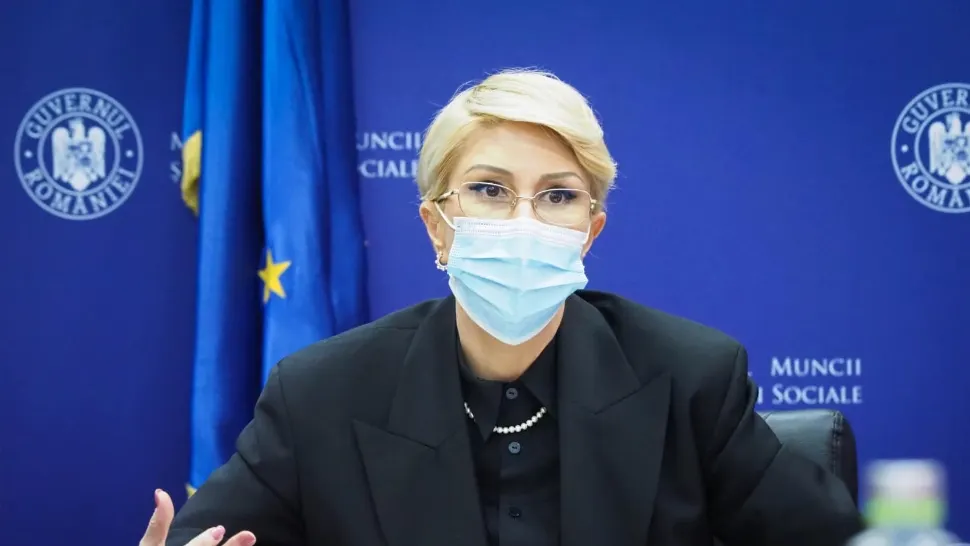 Raluca Turcan: „9600 de beneficiari au pensia medie de 9.500 de lei. Avem niște legi speciale create prin influență și prin lobby politic”