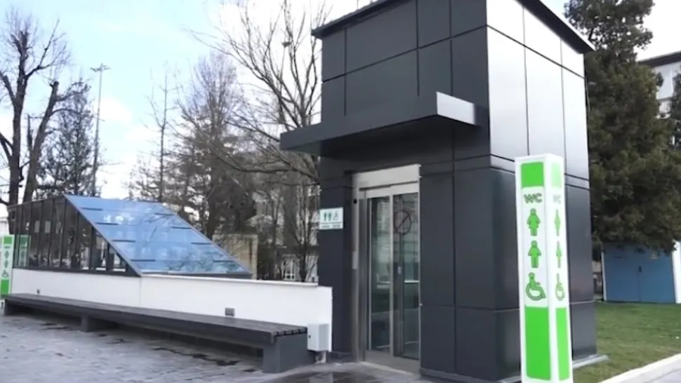 Cel mai SCUMP WC PUBLIC din România: cum arată toaleta de 400.000 de EURO - VIDEO
