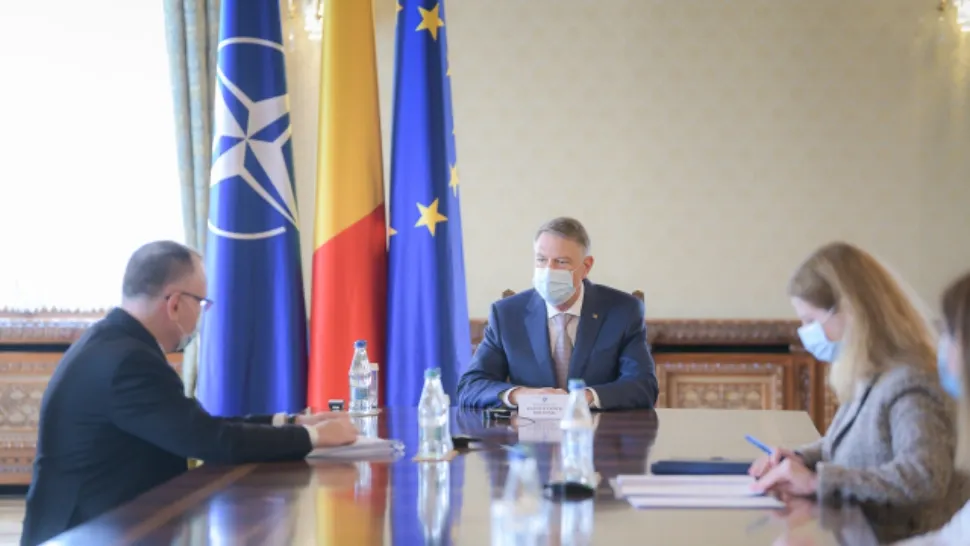 Klaus Iohannis, întâlnire cu Sorin Cîmpeanu: Obiectivul principal este reîntoarcerea în clase a tuturor elevilor - SCENARIILE posibile la reluarea cursurilor