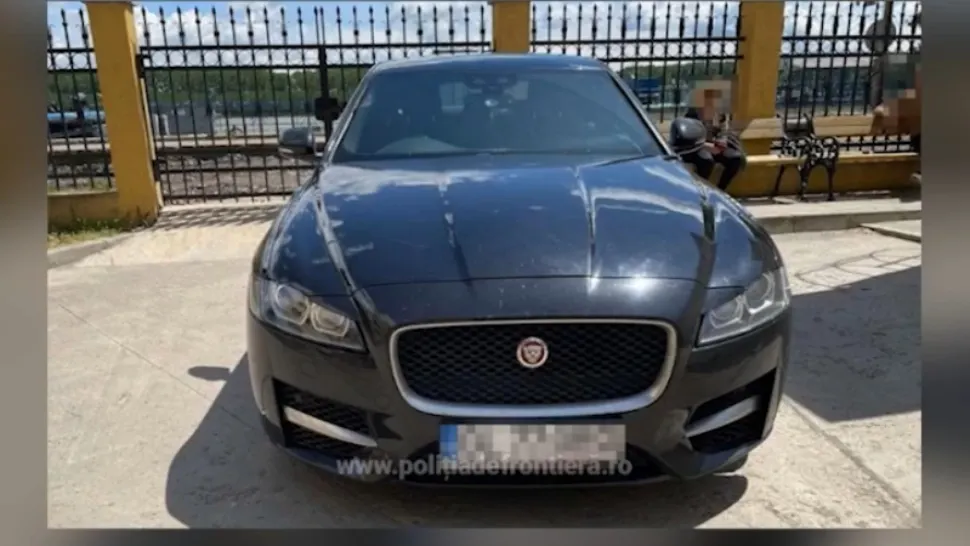 A venit în țară cu un bolid de lux, cu gândul de "a rupe gura târgului", dar a rămas fără mașină pentru că uitat să plătească ratele
