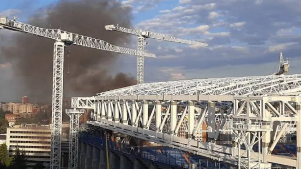 INCENDIU în capitala Spaniei! Stadionul pe care joacă Real Madrid, ÎN FLĂCĂRI - De la ce a pornit focul