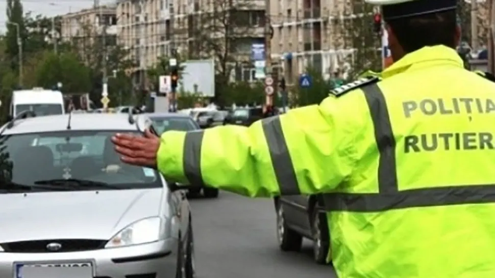 Poliţist lovit de o maşină, în județul Argeș: Cum s-a produs incidentul