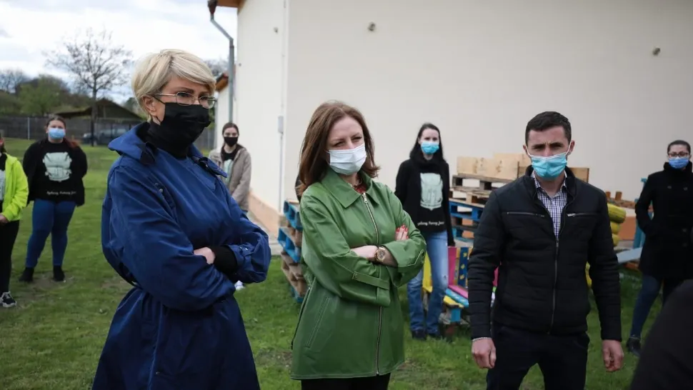 Raluca Turcan, în comuna care deține titlul de „Sat European de Tineret 2021": „Echipa de tineri are energii molipsitoare”