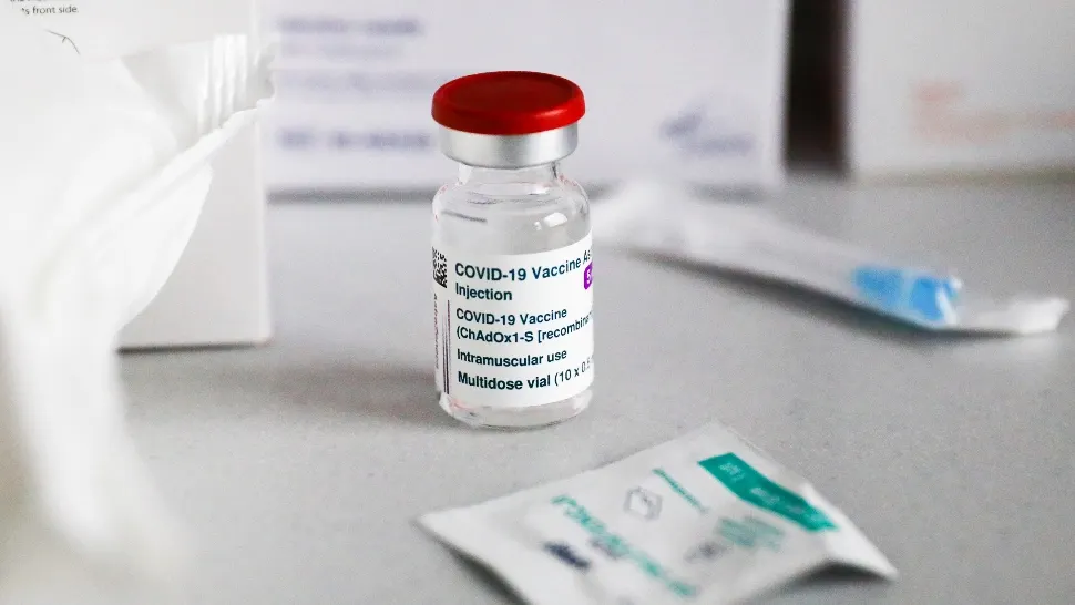 Un nou deces provocat de vaccinul AstraZeneca, în Canada