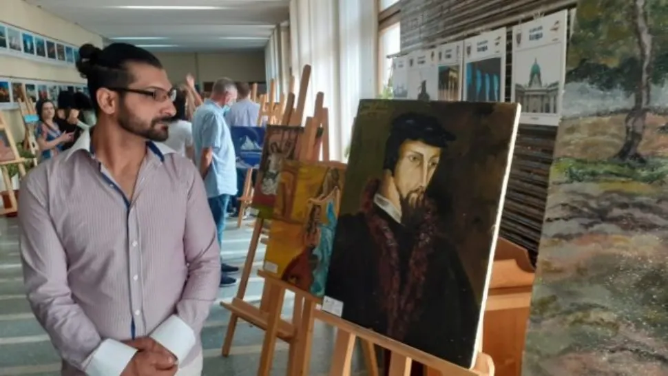 VIDEO Povestea impresionantă a pictorului crescut la orfelinat. Acum are o expoziție de succes