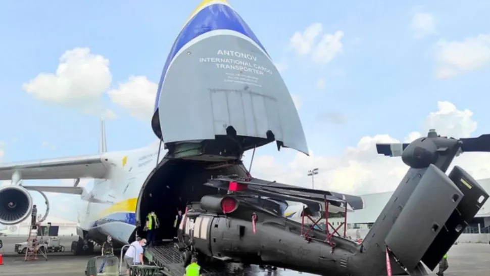 Incident aviatic în Filipine: 6 morți, după prăbușirea unui elicopter Black Hawk