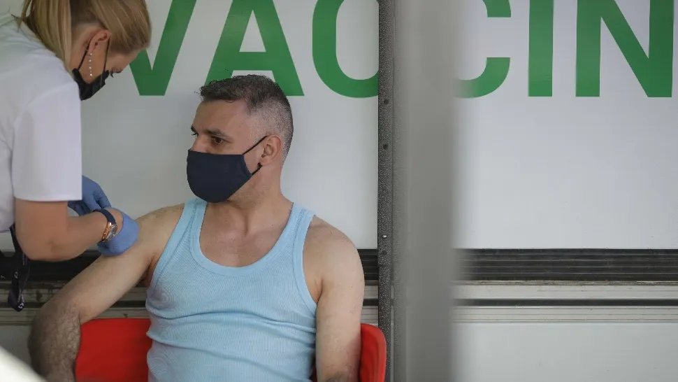 Valeriu Gheorghiță anunță creșterea vaccinării la sat - TOPUL COVID-19 în mediul rural