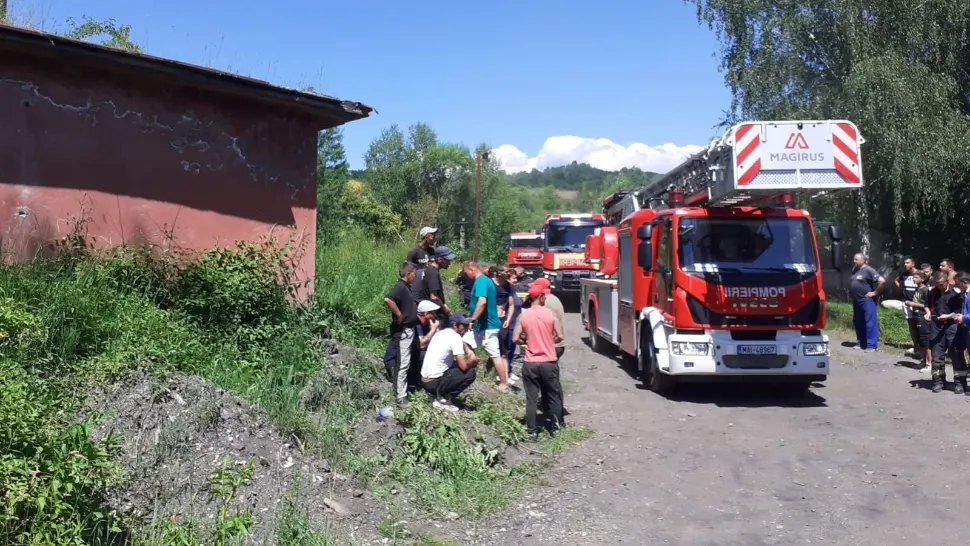 ȘANSĂ. A supraviețuit după ce a căzut în gol 10 metri, într-un siloz de cărbune