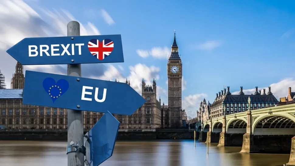 Cât timp se mai folosește buletinul pentru vizita în Regatul Unit în 2021. Ce vor face rezidenții - Anunțul Ambasadei României în Marea Britanie