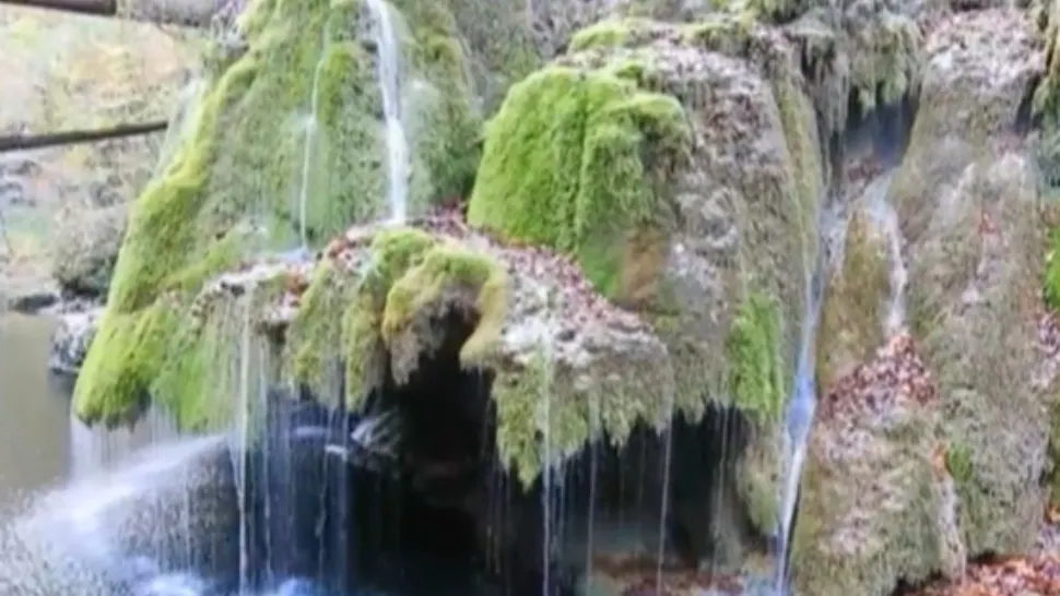 Directorul Institutului Geologic: Devierea cursului de apă poate avea legătură cu prăbușirea Cascadei Bigăr