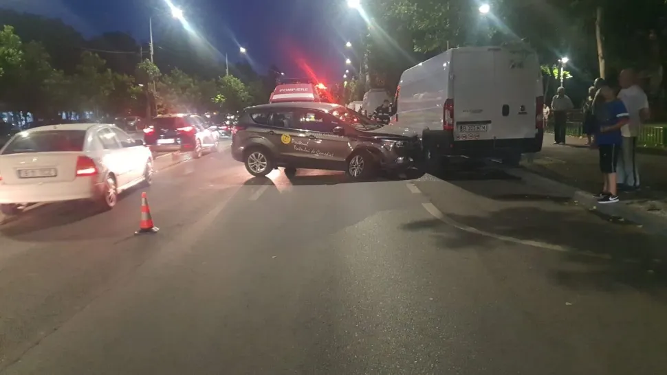 Actorul George Mihăiță, BEAT la volan, a produs un accident în Capitală - IMAGINI