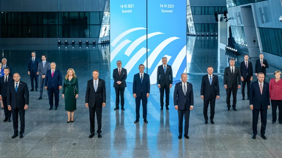 Summitul NATO, la final | Șefii de stat: „Am suspendat orice cooperare practică civilă şi militară cu Rusia”