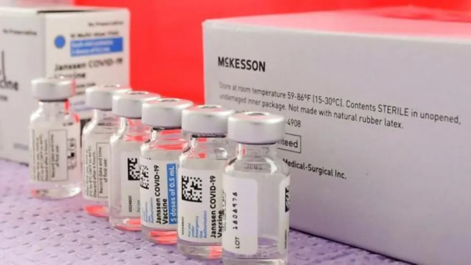 România primește o nouă TRANȘĂ de vaccin Johnson&Johnson - UNDE ajung cele peste 230.000 de doze