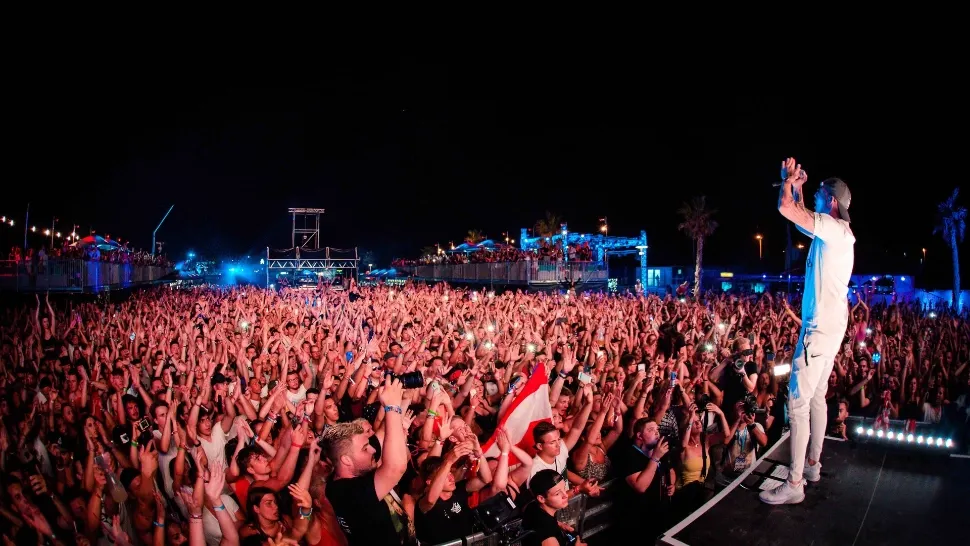Alertă în Austria. Peste 200 de oameni, confirmați COVID după un festival în aer liber la care participanții au fost verificați