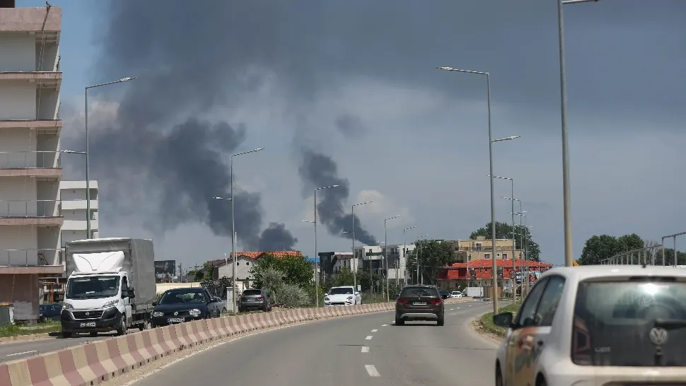 Amendă de 50.000 de lei în cazul incendiului de la Rafinăria Petromidia