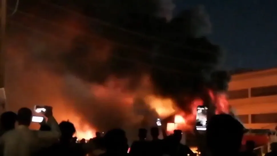 Cel puțin 52 de pacienți au MURIT într-un incendiu devastator izbucnit într-un spital Covid din Irak