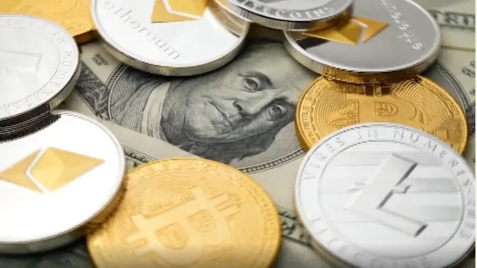Peste 70 de miliarde de dolari s-au volatilizat de pe piața cripto într-o singură zi. Unda de șoc a lovit și bursele europene