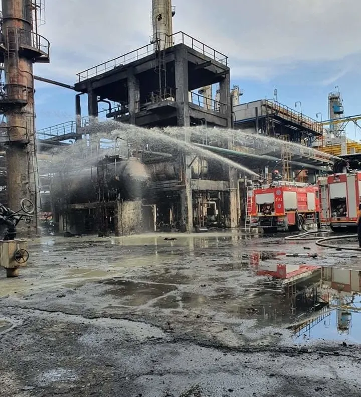 Explozia de la Petromidia. Marius Marinescu: „Este o crimă cu premeditare. Doar azi au fost 500 de alarme de scurgeri de gaz”