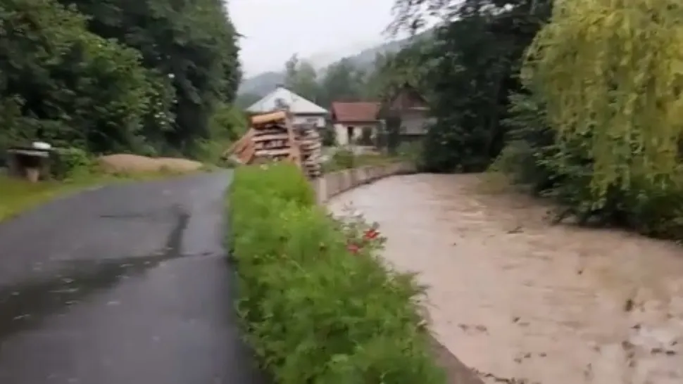  Cod Galben de viituri în mai multe bazine hidrografice din țară. La ce să ne așteptăm în acest weekend - anunțul hidrologilor