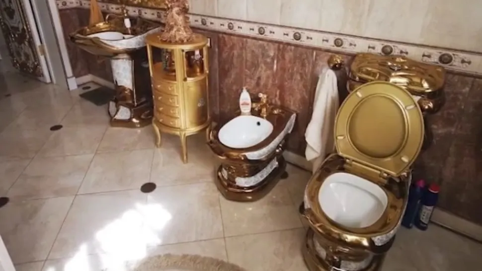 Șef de POLIȚIE, toaletă poleită cu aur, din banii primiți ca MITĂ - VIDEO